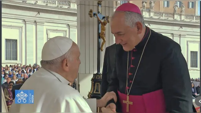 Imagem ilustrativa da notícia Dom Alberto se encontra com Papa Francisco no Vaticano
