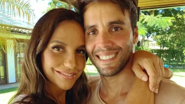 Imagem ilustrativa da notícia Ivete Sangalo agita web com foto romântica com o marido