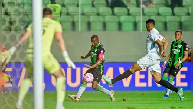 Imagem ilustrativa da notícia Grêmio vence América-MG em jogo com três viradas