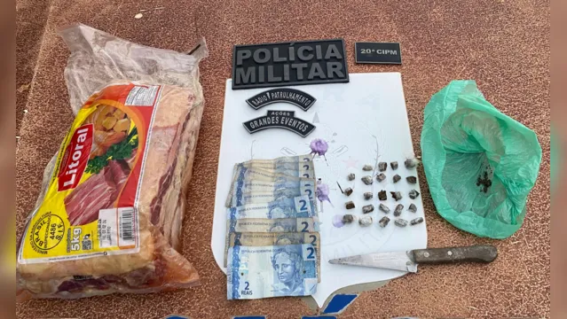 Imagem ilustrativa da notícia Vídeo: homem rouba celular e troca droga por charque no Pará