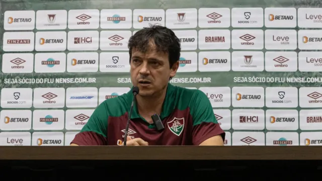 Imagem ilustrativa da notícia Diniz descarta "entregar" jogos e exalta ética do Fluminense