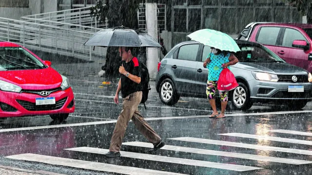 Imagem ilustrativa da notícia Ufa! Chuvas vão dar um alívio no calor da Grande Belém