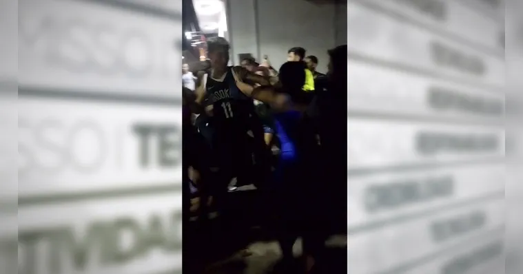 Imagem ilustrativa da notícia Vídeo: Muaná é palco de briga generalizada após festa