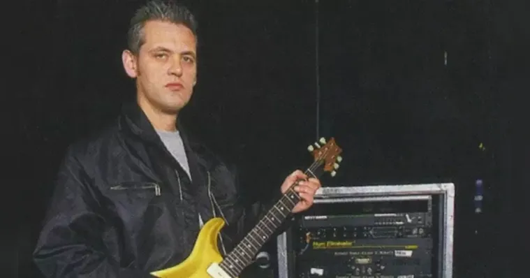 Imagem ilustrativa da notícia Guitarrista da banda Massive Attack morre de câncer 
