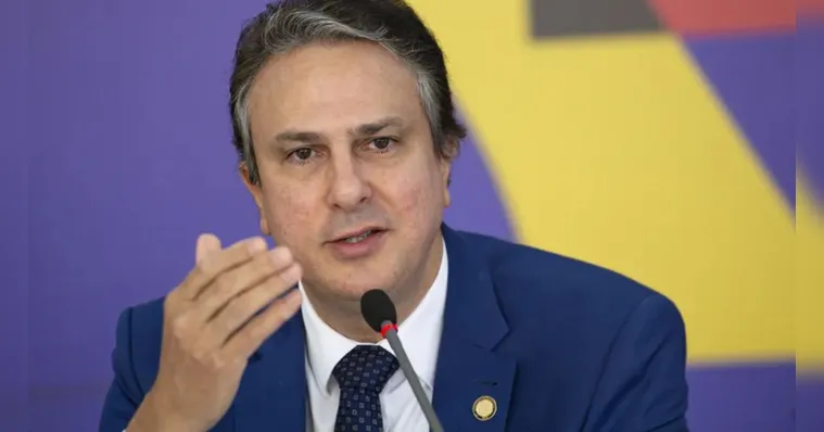 Imagem ilustrativa da notícia Enem: alunos prejudicados poderão fazer a prova em dezembro