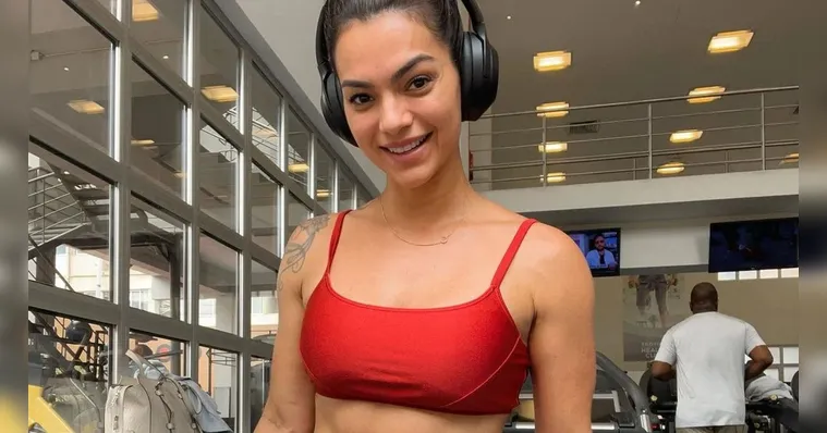 Imagem ilustrativa da notícia Kelly Key rouba a cena em treino no feriado: "que coxa"
