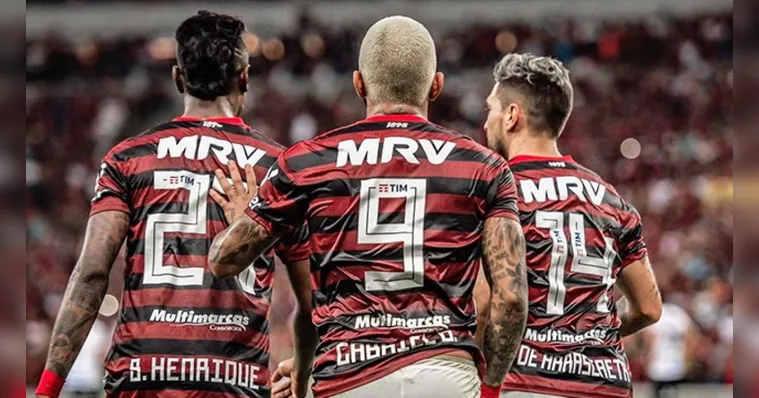 Imagem ilustrativa da notícia Bruno Henrique: Flamengo quer trio estrelado no anúncio