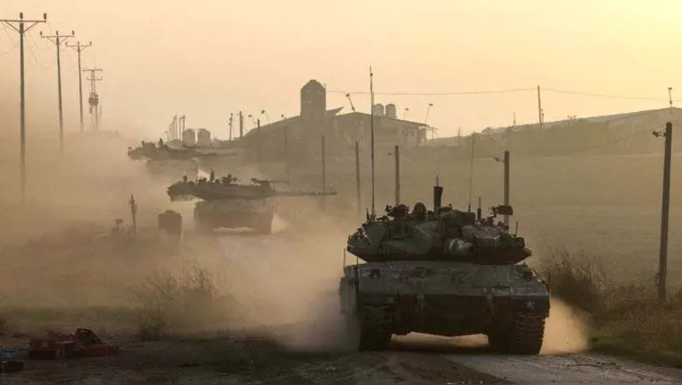 Imagem ilustrativa da notícia Gaza é invadida por tanques e sofre o maior ataque aéreo