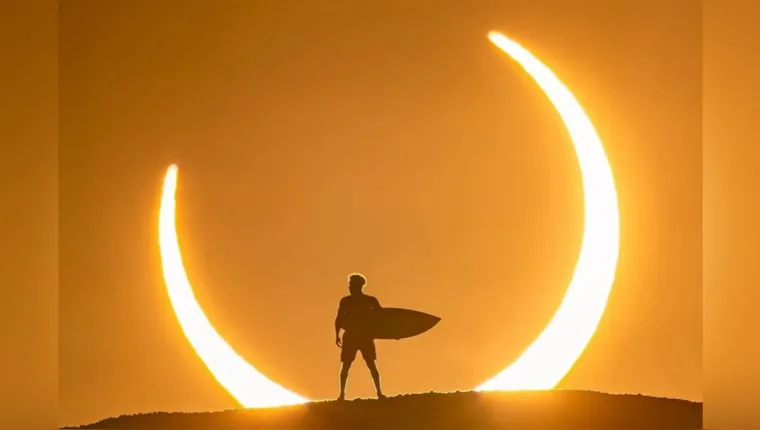 Imagem ilustrativa da notícia Ítalo Ferreira homenageia ouro olímpico com o eclipse solar