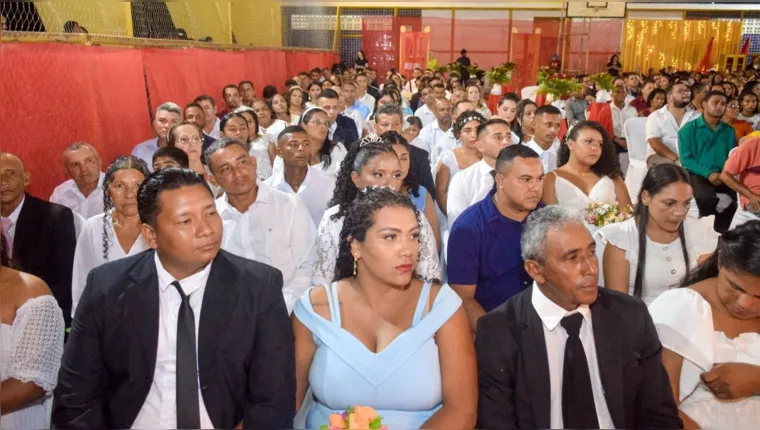 Imagem ilustrativa da notícia 47 casais participam de casamento comunitário em Concórdia