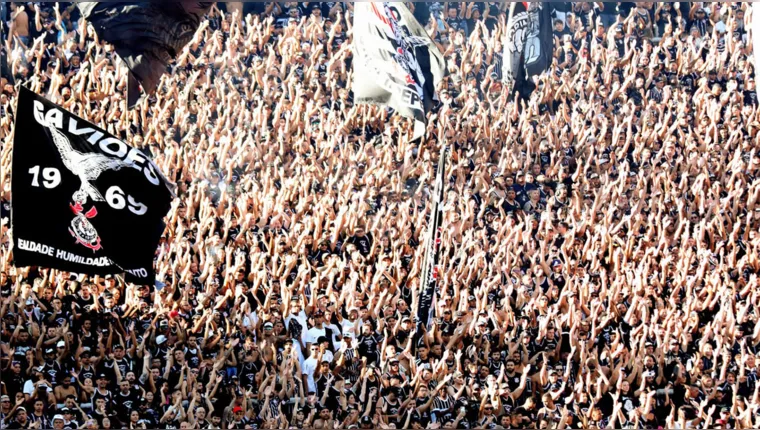 Imagem ilustrativa da notícia Corinthians comete gafe em post de violência contra mulher