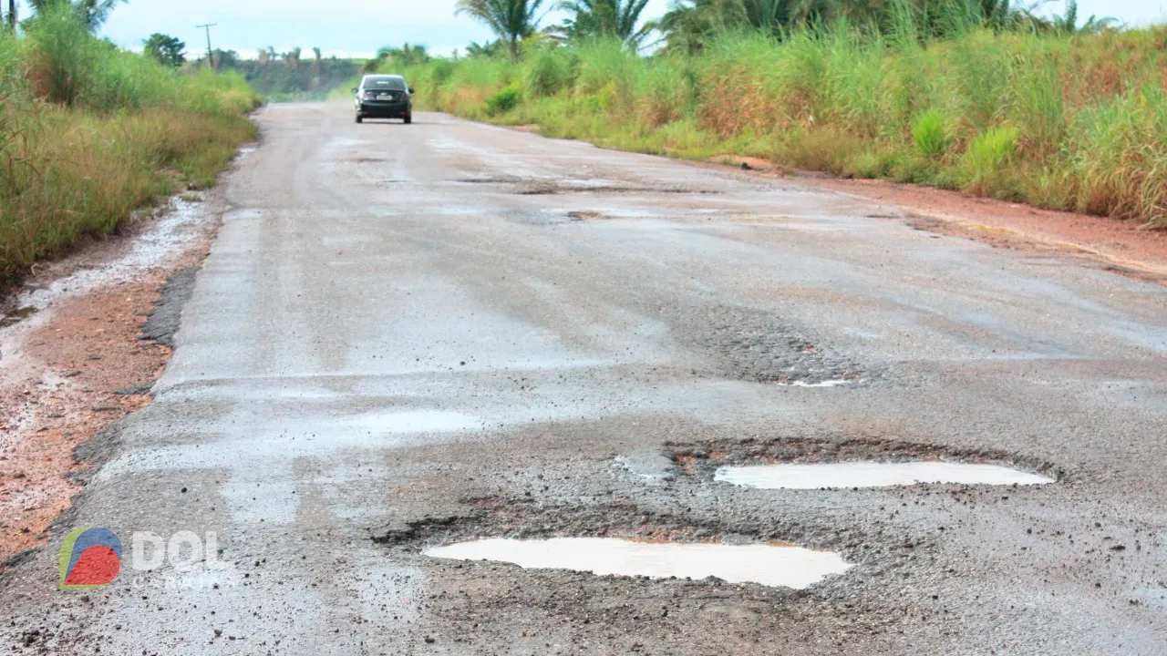 Problema não é a qualidade do asfalto, mas sim a falta de manutenção e fiscalização que causa o desgaste