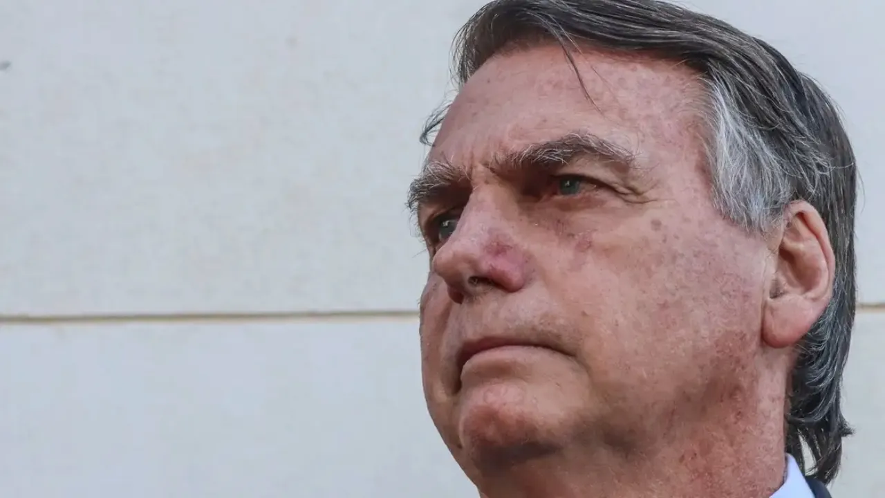 Bolsonaro é um dos alvos da investigação da Polícia Federal.