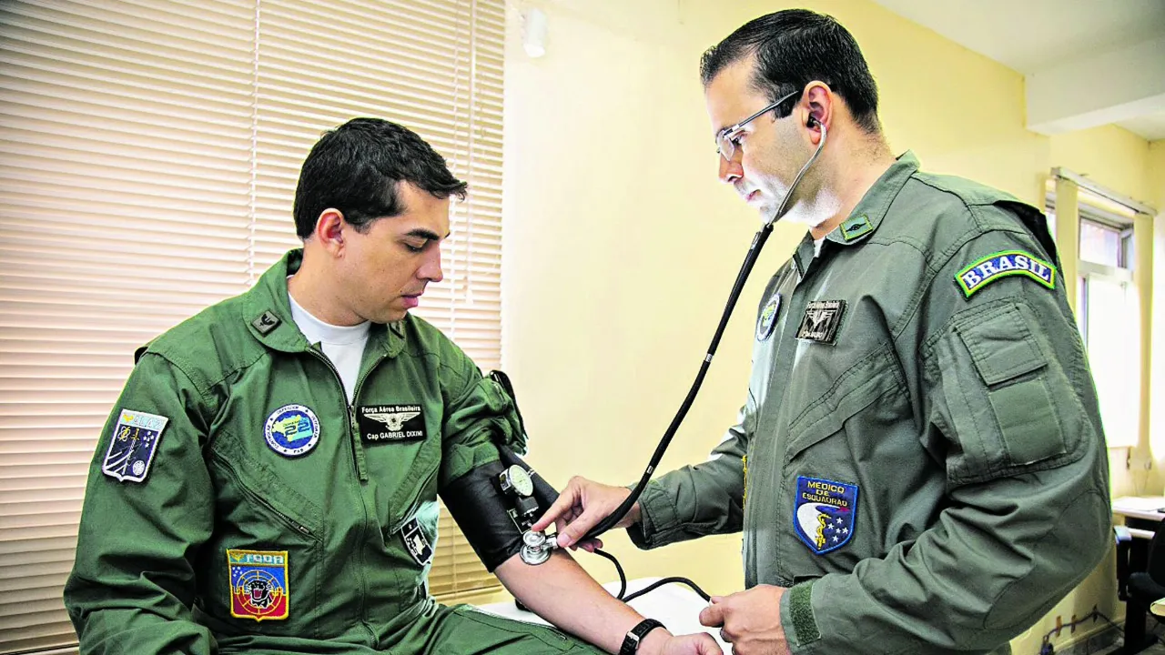 O curso de formação será ministrado no Centro de Instrução e Adaptação da Aeronáutica (Ciaar), em Minas Gerais.