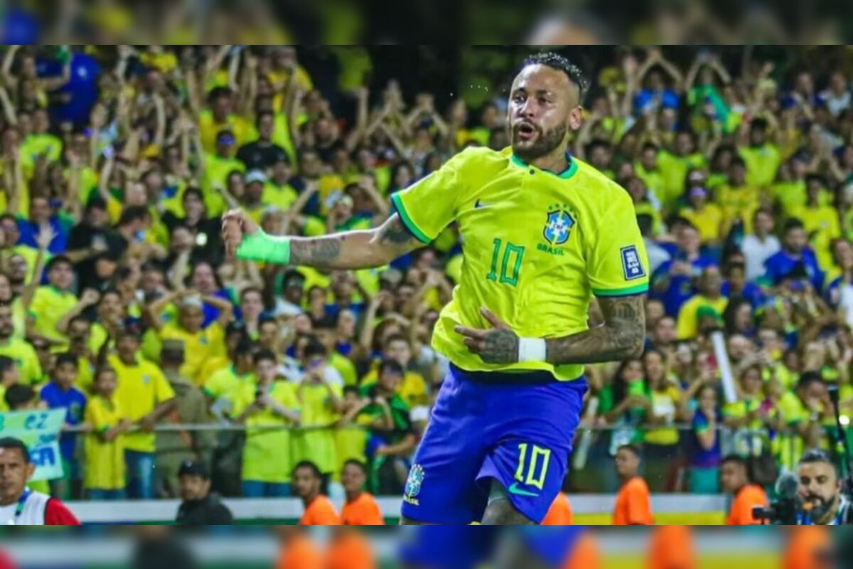 Neymar ignora morte de Zagallo e é criticado nas redes