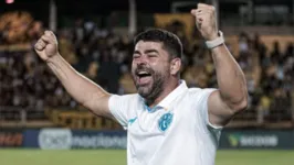 Ari Barros foi lembrado por um time que será rival do Paysandu na Série B