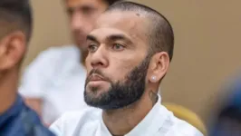 Daniel Alves foi preso em 20 de janeiro de 2023. Ele pode ter a pena reduzida pela metade após mudar versão de forma estratégica