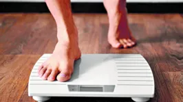 Dietas feitas erradas podem até provocar ganho de peso.