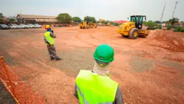 Com 11.565 metros quadrados de área construída, o hospital vai fortalecer a rede de média e alta complexidade do Sistema Único de Saúde (SUS) na região.