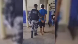 O foragido confessou também, que o nome que ele havia dado para os policiais militares era o nome de seu irmão adolescente