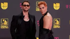 Christopher von Uckermann e Christian Chávez, do RBD, no tapete vermelho do prêmio Lo Nuestro