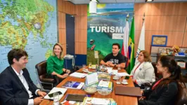 Celso Sabino, como ministro do turismo, já manifestou apoio à iniciativa.