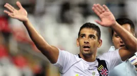 Diego Souza diz adeus ao futebol