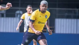 Jaderson marcou o gol de empate, mas viu o Leão sofrer o terceiro gol