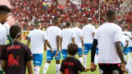 Vitória virou o jogo e venceu o clássico contra o Bahia