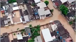 Até o momento, 12 pessoas morreram em decorrência das chuvas que castigaram o Rio de Janeiro no último fim de semana.