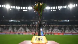 O Troféu do Mundial de Clubes da Fifa foi projetado pela empresa Thomas Fattorini Ltd, na Inglaterra.