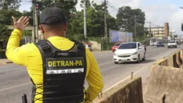 Detran na fiscalização da saída da cidade