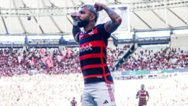 Gabigol abriu o placar na vitória deste sábado de Carnaval, contra o Flamengo.