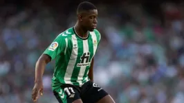 Luiz Henrique em ação pelo Betis em partida válida pela LaLiga.