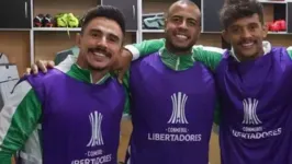 Wiilian Bigode, Mayke e Gistavo Scarpa, quando os três ainda jogavam juntos no Palmeiras, em 2021.
