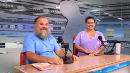 Márcio Neco, professor e historiador com a jornalista Haynna Hálex após gravação no estúdio da RBA Tv.