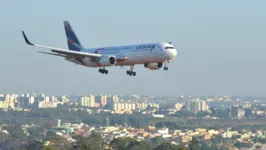 Companhias áreas brasileiras cancelaram vôos em apoio a greve na Argentina.