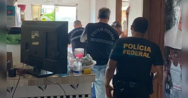 Imagem ilustrativa da notícia Mulher é alvo da PF por tráfico internacional pelos Correios