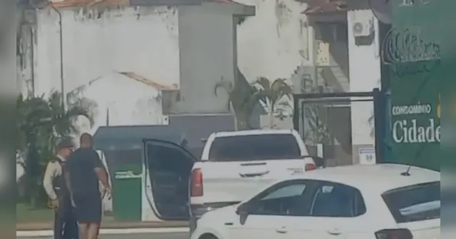 Imagem ilustrativa da notícia Homem é baleado em frente a condomínio de luxo em Belém