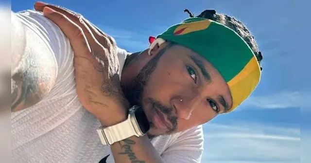 Imagem ilustrativa da notícia Lewis Hamilton passa férias no Rio após Réveillon na Bahia