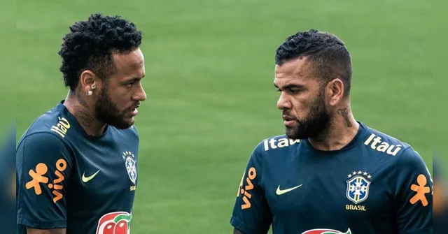 Imagem ilustrativa da notícia Neymar cede advogado e R$ 800 mil para ajudar Daniel Alves