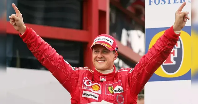 Imagem ilustrativa da notícia "Schumacher já se senta à mesa para jantar", diz ex-piloto