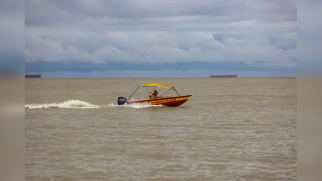 Imagem ilustrativa da notícia Corpo de Bombeiros reforça prevenção nos balneários do Pará