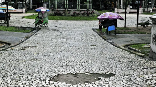 Imagem ilustrativa da notícia Descaso com praças demonstra abandono em Belém