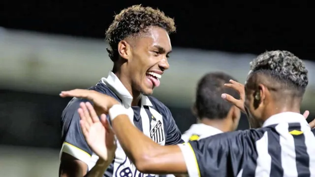 Imagem ilustrativa da notícia Santos vira sobre o Água Santa e avança na Copa São Paulo