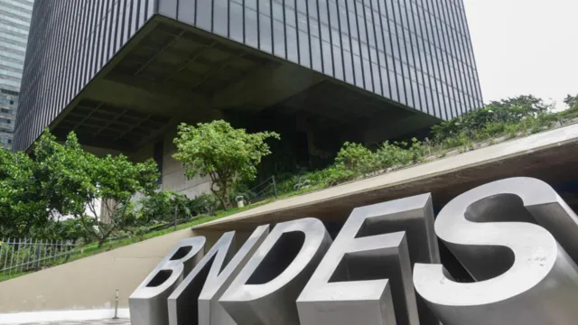 Imagem ilustrativa da notícia BNDES vai aportar R$ 500 milhões em fundo de infraestrutura
