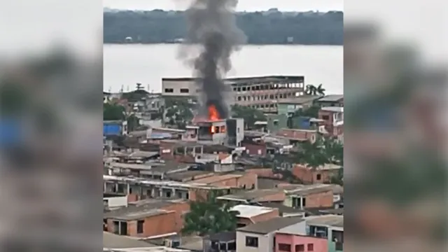 Imagem ilustrativa da notícia Vídeo: incêndio atinge casa no Jurunas nesta quinta (21)