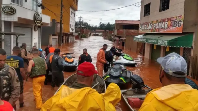 Imagem ilustrativa da notícia Defesa Civil mantém alerta para chuvas fortes em Minas