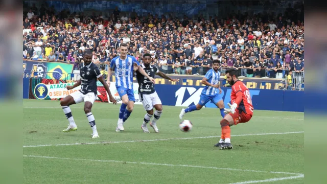 Imagem ilustrativa da notícia Faltou o gol! Re-Pa termina no zero a zero no Mangueirão