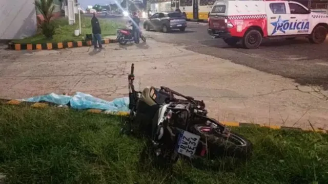 Imagem ilustrativa da notícia Motociclista que morreu em calçada pode ter perdido controle